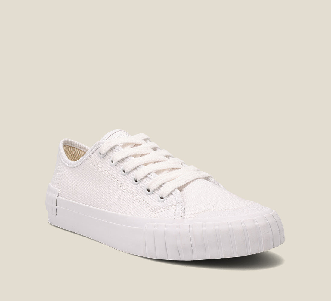 Taos Shoes Women's One Vision-White
